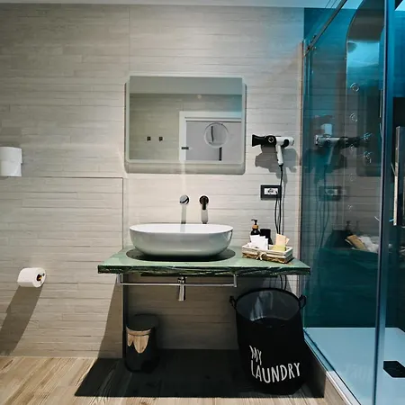 Vimini Corso Cavour - Center ゲストハウス バーリ