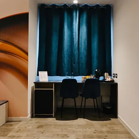 Vimini Corso Cavour - Center ゲストハウス 4*