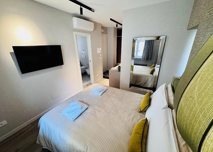 Vimini Corso Cavour - Center 4* 巴里